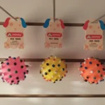 Juguete Pelota Pinchos De Colores Con Chifle